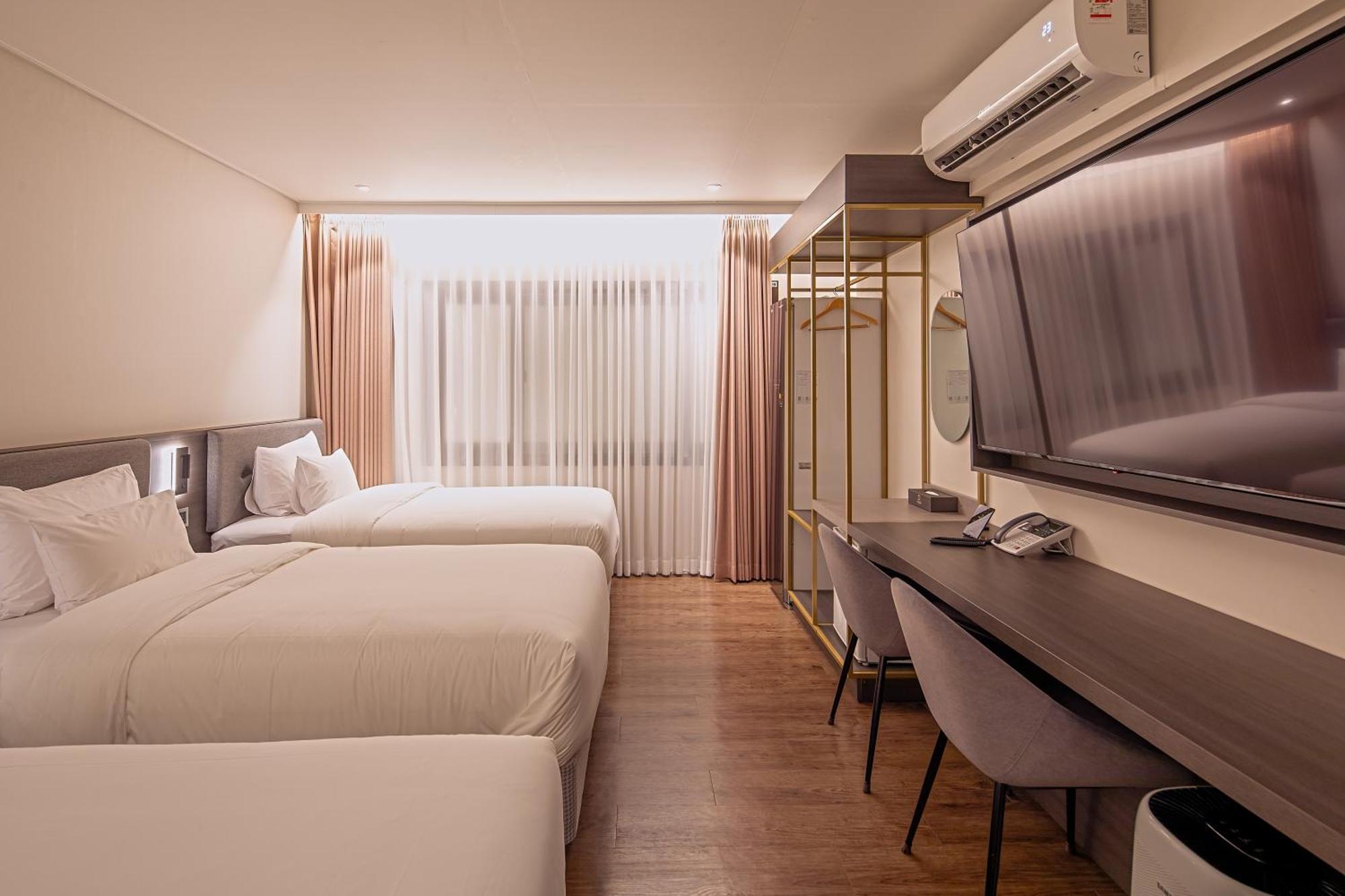 Cloud In Hotel Mokpo Peace Square Esterno foto