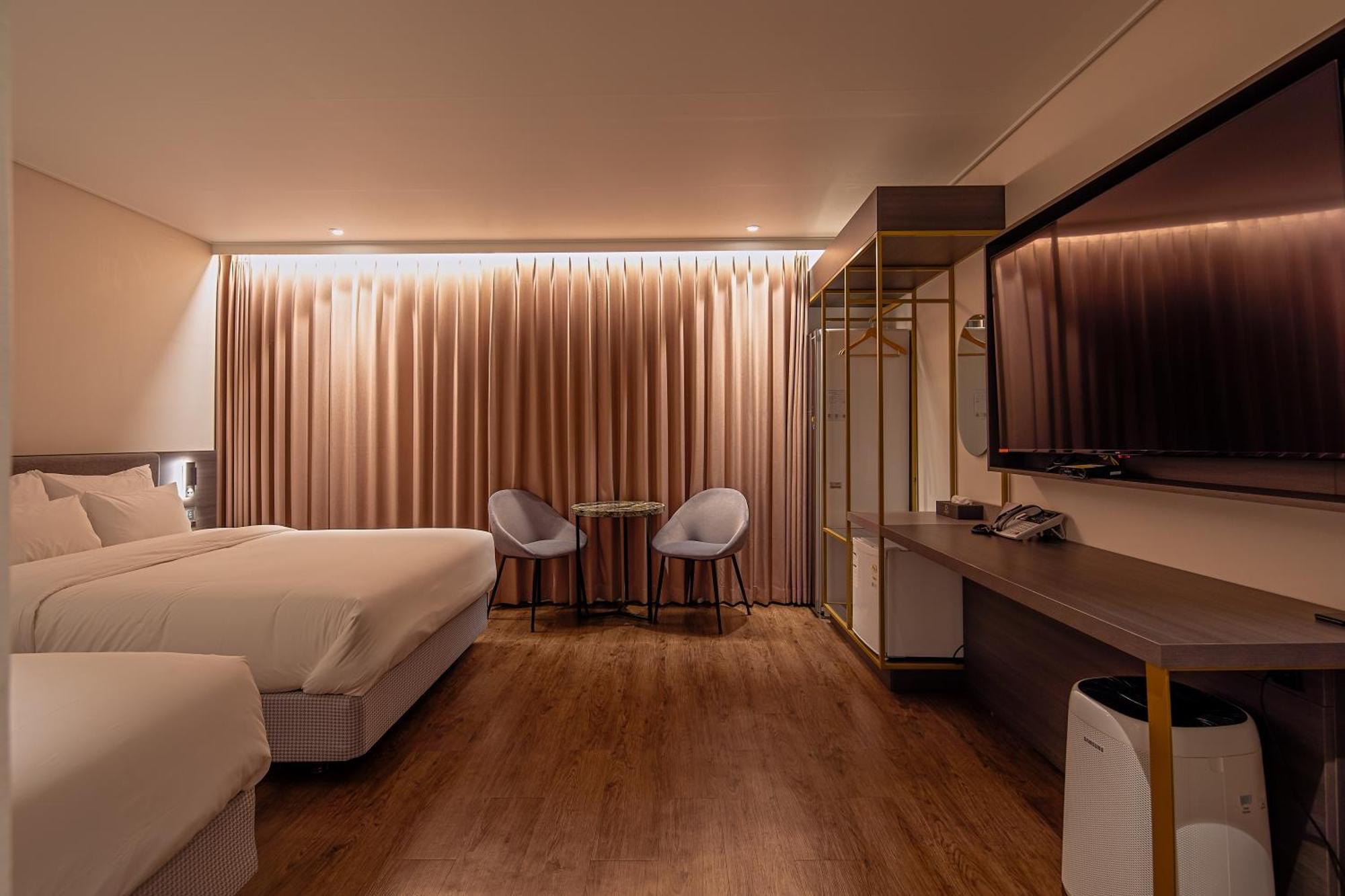 Cloud In Hotel Mokpo Peace Square Esterno foto