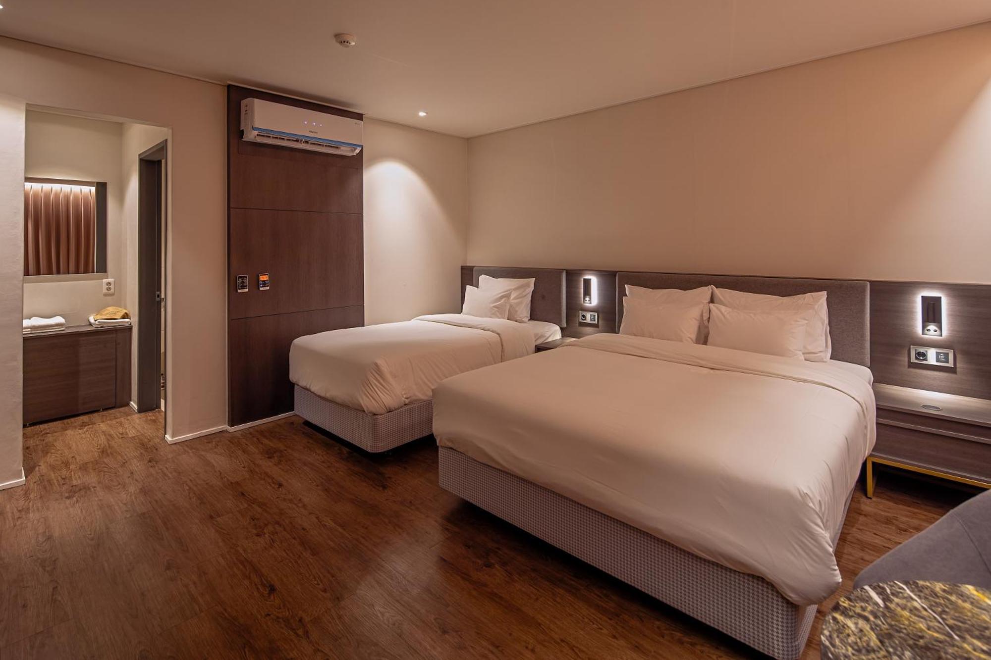 Cloud In Hotel Mokpo Peace Square Esterno foto